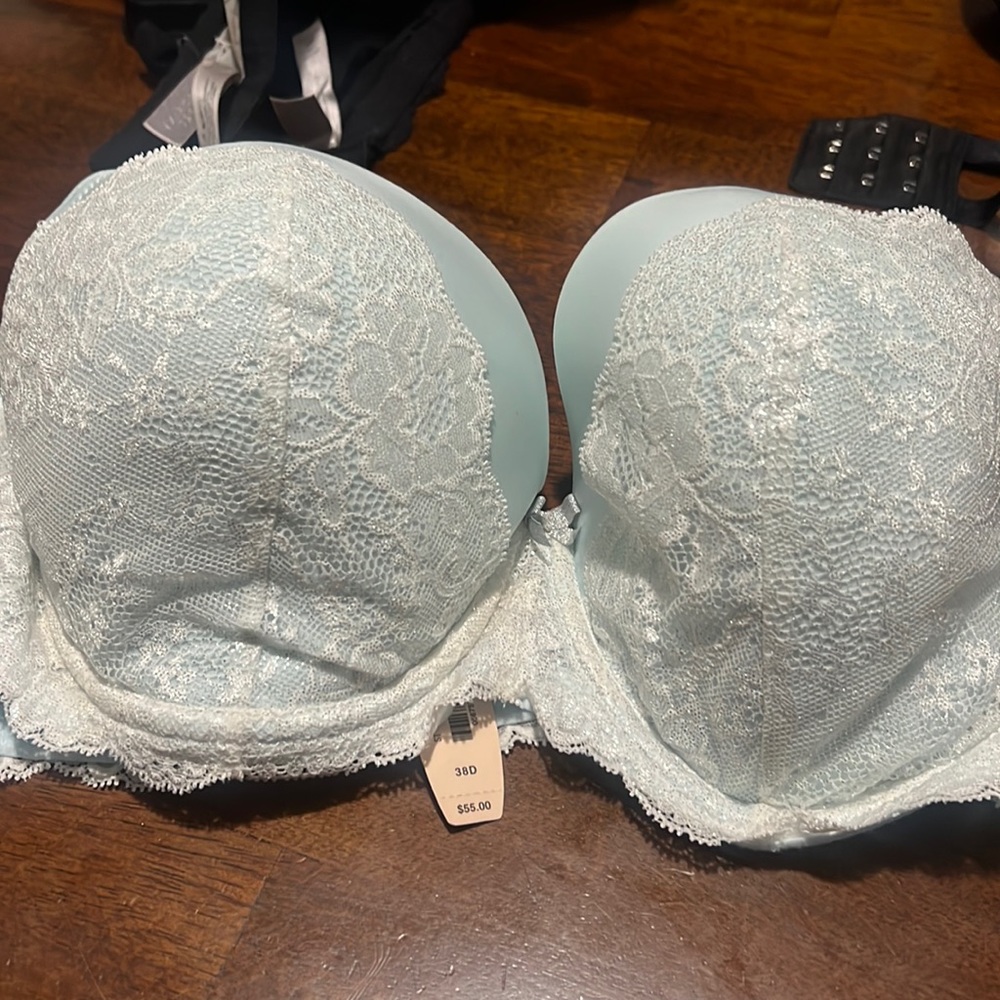Woman lace bra